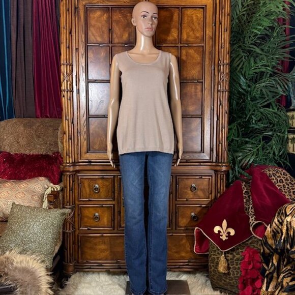 Marla Wynne Taupe Scoop Neck Side Slits Ribbed Side Slit Sweater Tank - Picture 6 of 16